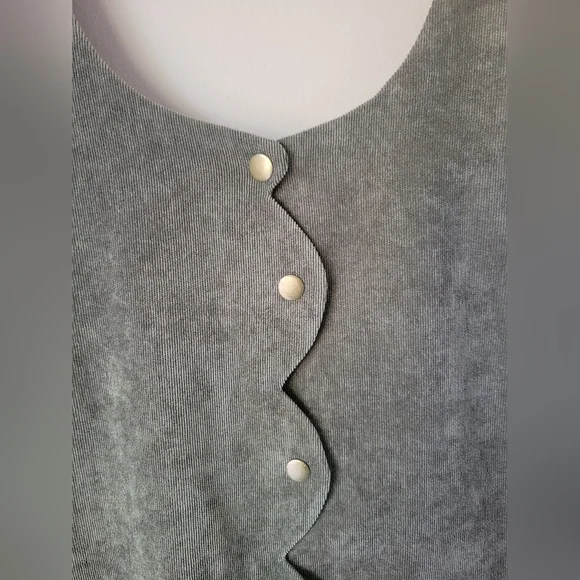 Loveriche Olive Green Shift Dress Size Large - Picture 2 of 6